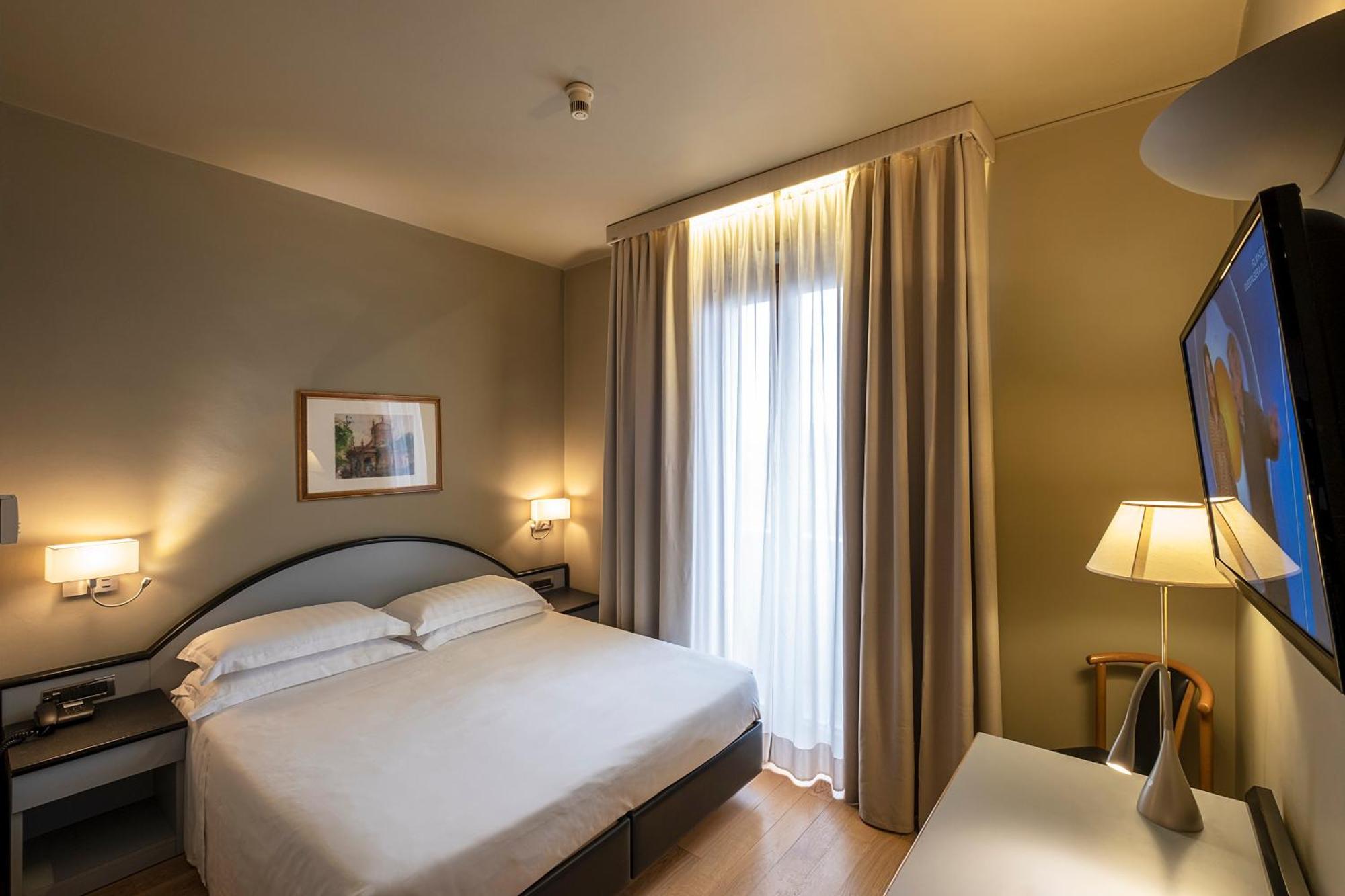 Hotel Touring Ferrara Dış mekan fotoğraf